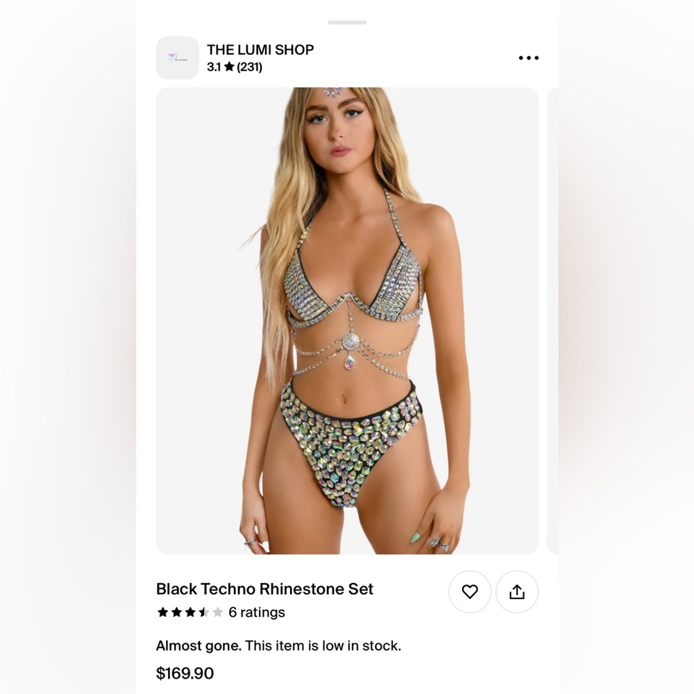 The LUMI shop black Techno rhinestone set